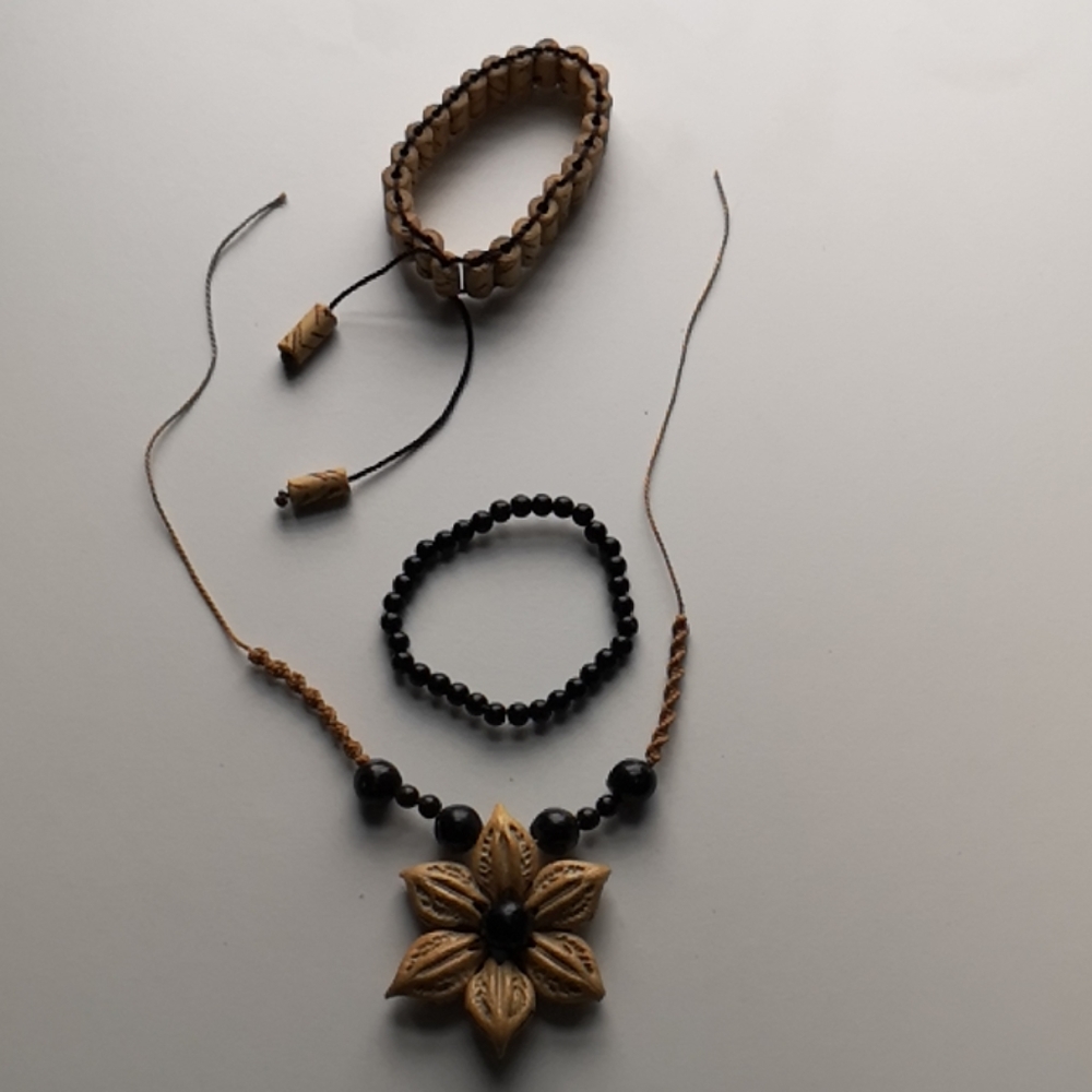 Tropical Nut Flower Necklace and Bamboo Bracelet